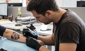 Read more about the article Tattoo-for-interview: LemonLime’s AI hiring stunt crosses a line